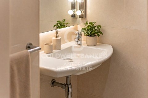 Купить квартиру в Барселона, Испания с 2 спальни, 121м², № 7784 - фото 12