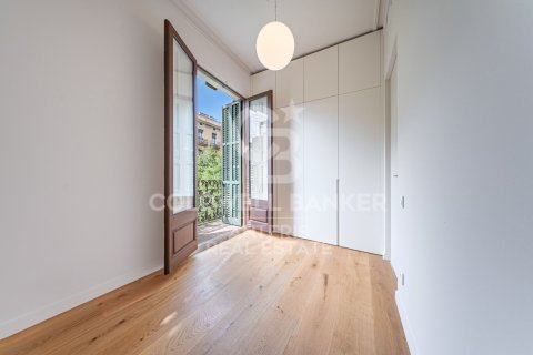 Купить квартиру в Барселона, Испания с 4 спальни, 129м², № 7785 - фото 13
