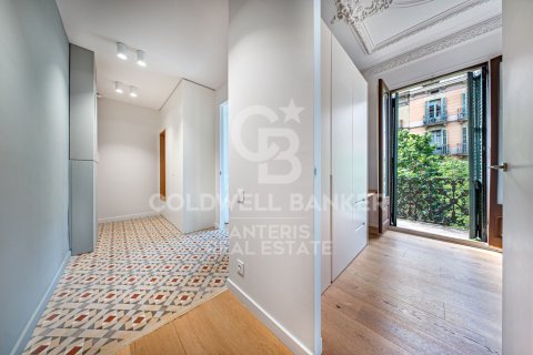Купить квартиру в Барселона, Испания с 4 спальни, 129м², № 7785 - фото 18
