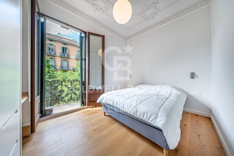 Купить квартиру в Барселона, Испания с 4 спальни, 129м², № 7785 - фото 10