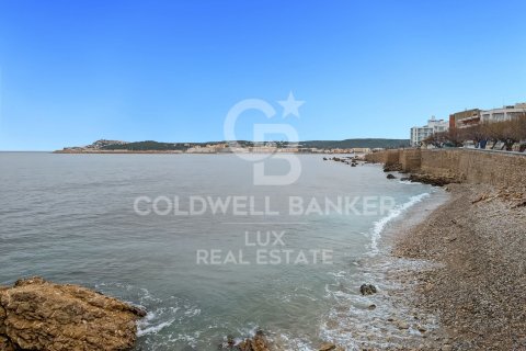 243 sq.m. cafe / restaurant for sale in L'Escala, Girona, Catalonia, Spain № 5962 - photo 5