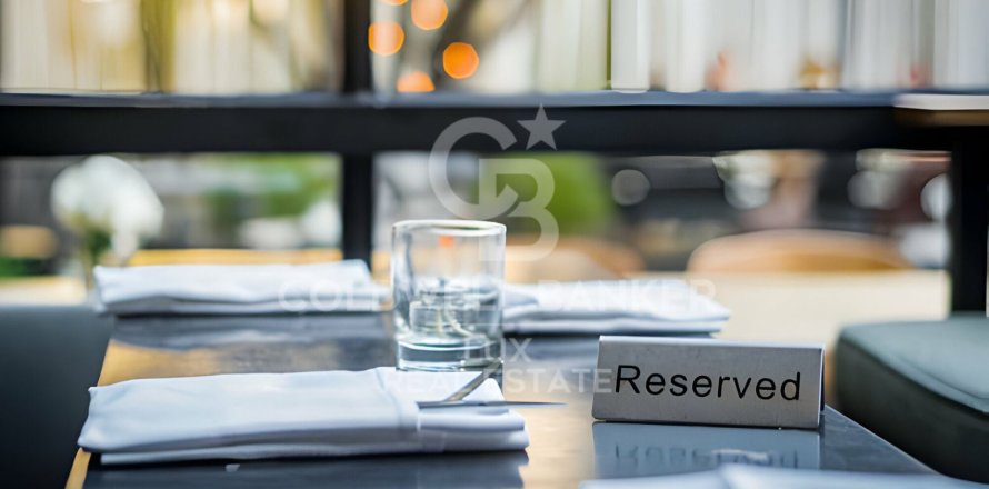 243 sq.m. cafe / restaurant for sale in L'Escala, Girona, Catalonia, Spain № 5962