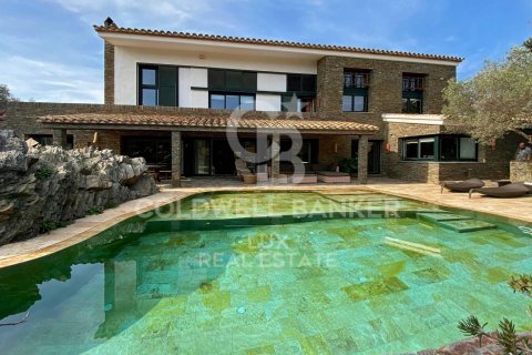 Купить виллу в Кадакес, Испания с 7 спален, 575м², № 5963 - фото 6