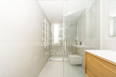 2 bedrooms apartment for sale in Barcelona, Catalonia, Spain № 5959 - photo 10