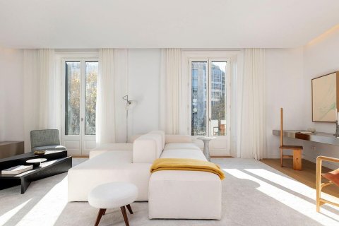 Купить квартиру в Барселона, Испания с 3 комнаты, 124м², № 3401 - фото 14