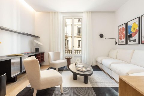 Купить квартиру в Барселона, Испания с 3 комнаты, 124м², № 3401 - фото 16