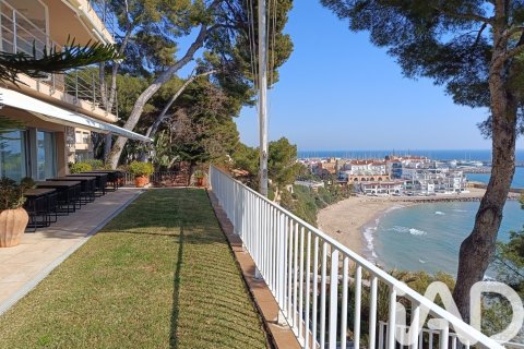 318 sq.m. house for sale in Roda de Berà, Tarragona, Catalonia, Spain № 7368 - photo 9