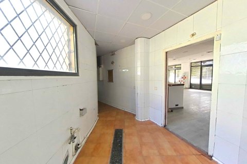 550 sq.m. apartment for sale in El Prat de Llobregat, Barcelona, Catalonia, Spain № 7013 - photo 8