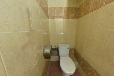 550 sq.m. apartment for sale in El Prat de Llobregat, Barcelona, Catalonia, Spain № 7013 - photo 26