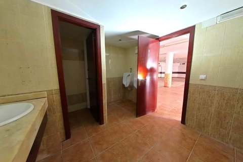 550 sq.m. apartment for sale in El Prat de Llobregat, Barcelona, Catalonia, Spain № 7013 - photo 24