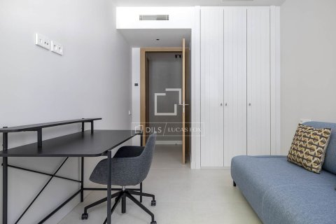 Apartamento de 3 dormitorios en alquiler en Barcelona, Cataluña, Spain № 6641 - foto 29