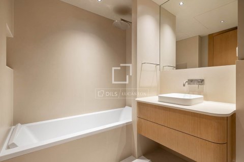 Apartamento de 3 dormitorios en alquiler en Barcelona, Cataluña, Spain № 6641 - foto 27