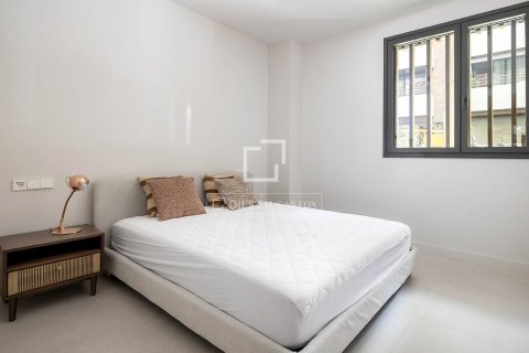 Apartamento de 3 dormitorios en alquiler en Barcelona, Cataluña, Spain № 6641 - foto 16