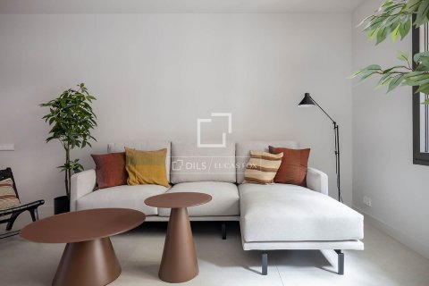 Apartamento de 3 dormitorios en alquiler en Barcelona, Cataluña, Spain № 6641 - foto 5
