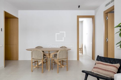 Apartamento de 3 dormitorios en alquiler en Barcelona, Cataluña, Spain № 6641 - foto 7