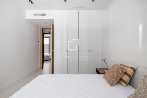 Apartamento de 3 dormitorios en alquiler en Barcelona, Cataluña, Spain № 6641 - foto 17