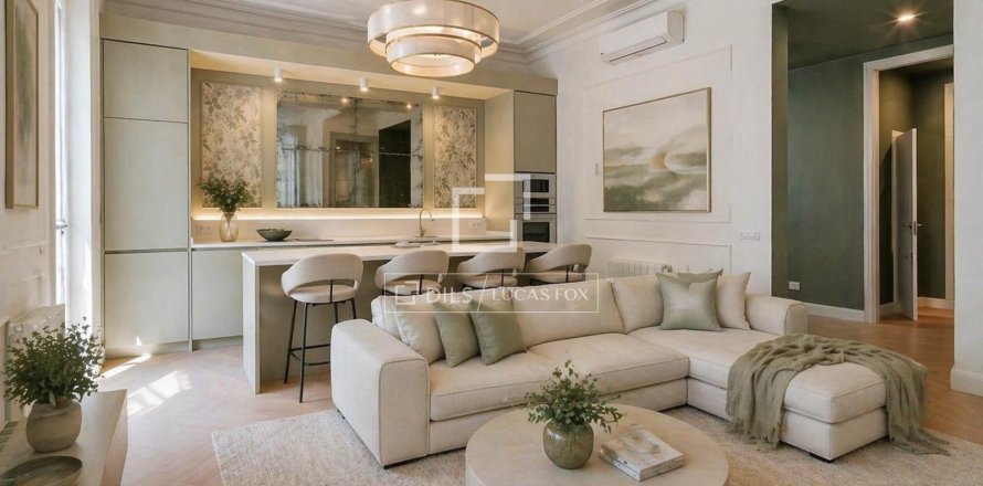 Apartamento de 3 dormitorios en venta en Barcelona, Cataluña, Spain № 6646