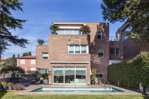 Villa de 5 dormitorios en alquiler en Barcelona, Cataluña, Spain № 6640 - foto 14
