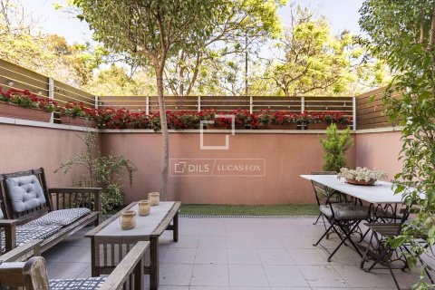 Apartamento de 3 dormitorios en venta en Barcelona, Cataluña, Spain № 6645 - foto 11