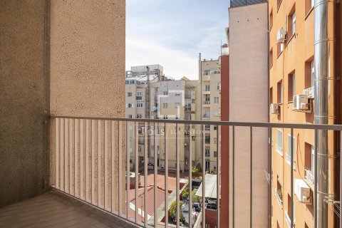 4 bedrooms apartment for rent in Barcelona, Catalonia, Spain № 6643 - photo 27