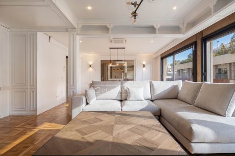 4 bedrooms apartment for rent in Barcelona, Catalonia, Spain № 6643