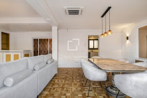 4 bedrooms apartment for rent in Barcelona, Catalonia, Spain № 6643 - photo 10