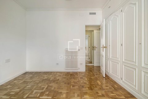 4 bedrooms apartment for rent in Barcelona, Catalonia, Spain № 6643 - photo 28