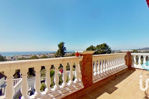 Купить дом в Эль-Вендрель, Испания с 5 спален, 222м², № 4903 - фото 20