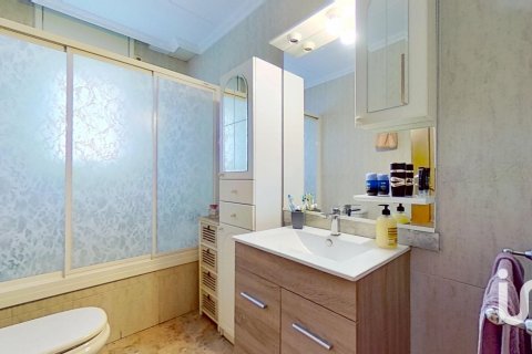 Купить дом в Эль-Вендрель, Испания с 5 спален, 222м², № 4903 - фото 9