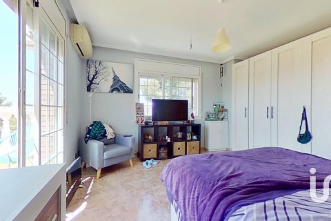 Купить дом в Эль-Вендрель, Испания с 5 спален, 222м², № 4903 - фото 27