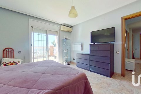 Купить дом в Эль-Вендрель, Испания с 5 спален, 222м², № 4903 - фото 17