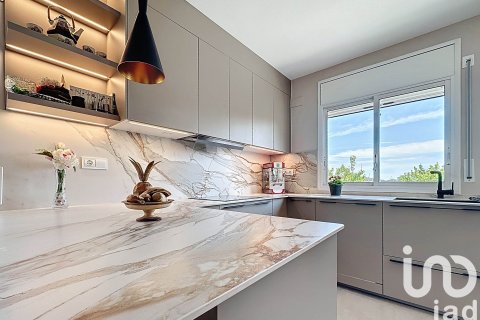 5 bedrooms townhouse for sale in Sant Pere de Ribes, Barcelona, Catalonia, Spain № 4901 - photo 6