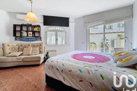 5 bedrooms townhouse for sale in Sant Pere de Ribes, Barcelona, Catalonia, Spain № 4901 - photo 20