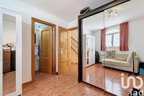 5 bedrooms townhouse for sale in Sant Pere de Ribes, Barcelona, Catalonia, Spain № 4901 - photo 27