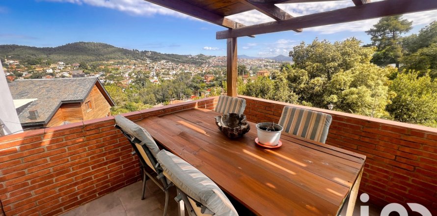 Дом с 3 спальнями в Сан-Висенсе дельсе Хортсе, Барселона, Каталония, Испания № 4905