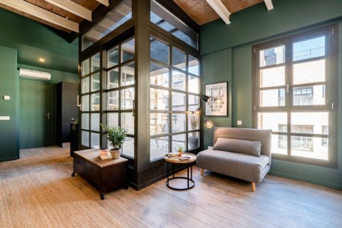 Купить квартиру в Барселона, Испания с 1 спальня, 56м², № 1201 - фото 2