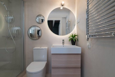 Купить квартиру в Барселона, Испания с 1 спальня, 56м², № 1201 - фото 28