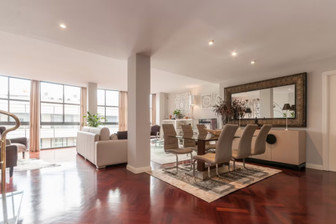 Купить квартиру в Эшампле, Испания с 6 спален, 275м², № 1204 - фото 4