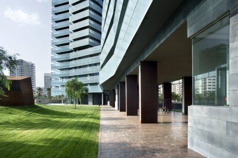 Купить квартиру в Барселона, Испания с 4 спальни, 170м², № 1200 - фото 5