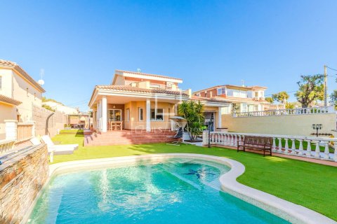 4 chambres villa à vendre à Sitges, Barcelona, Catalonia, Spain № 4318 - photo 5