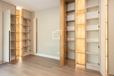 3 chambres apartment à vendre à Barcelona, Catalonia, Spain № 4319 - photo 6