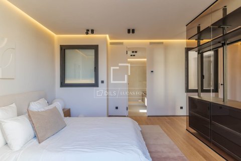 Apartamento de 4 dormitorios en venta en Barcelona, Cataluña, Spain № 4313 - foto 21