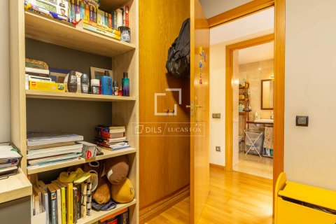 3 chambres apartment à vendre à Sant Just Desvern, Barcelona, Catalonia, Spain № 4316 - photo 26