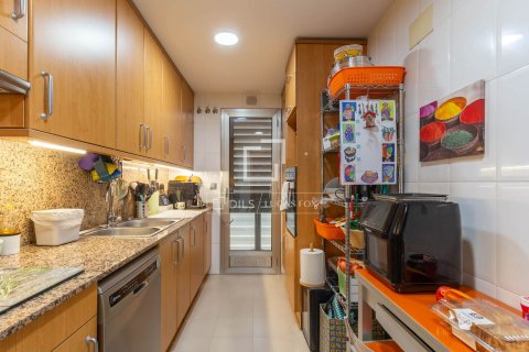 3 chambres apartment à vendre à Sant Just Desvern, Barcelona, Catalonia, Spain № 4316 - photo 19