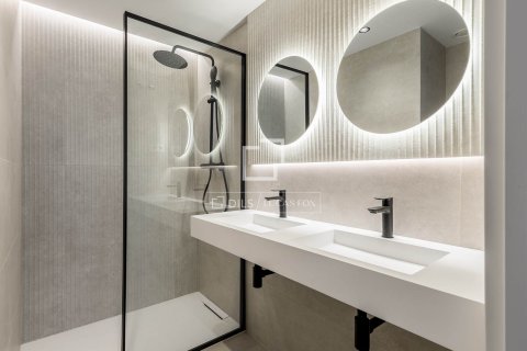 4 chambres apartment à vendre à Barcelona, Catalonia, Spain № 4315 - photo 28