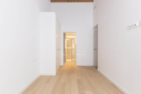 4 chambres apartment à vendre à Barcelona, Catalonia, Spain № 4315 - photo 26