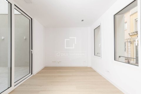 4 chambres apartment à vendre à Barcelona, Catalonia, Spain № 4315 - photo 8