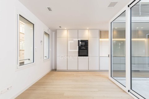 4 chambres apartment à vendre à Barcelona, Catalonia, Spain № 4315 - photo 7