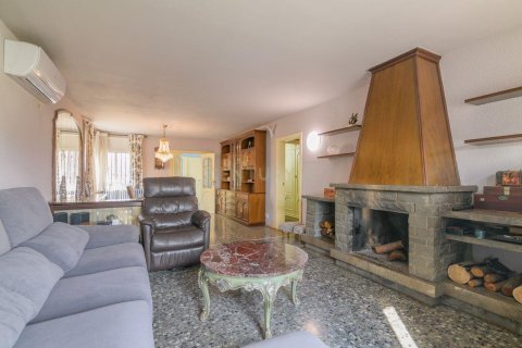 Сasa de 5 dormitorios en venta en Sant Vicenc Dels Horts, Barcelona, Cataluña, Spain № 6848 - foto 7