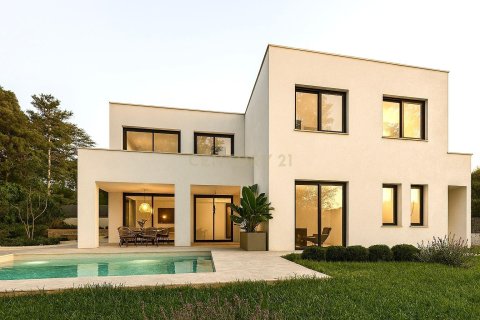 Сasa de 4 dormitorios en venta en Corbera de Llobregat, Barcelona, Cataluña, Spain № 6847 - foto 13